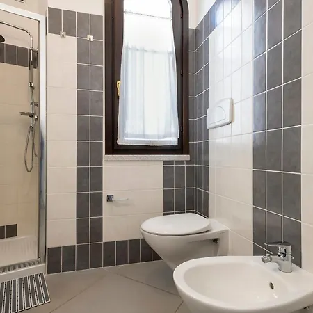 Apartment Gioja Mea *